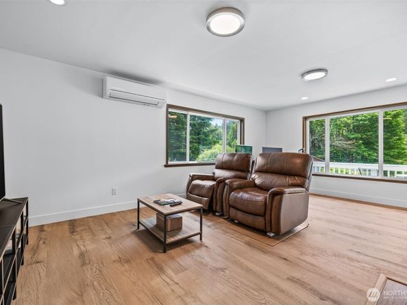 925 Front Street S, Issaquah WA 98027