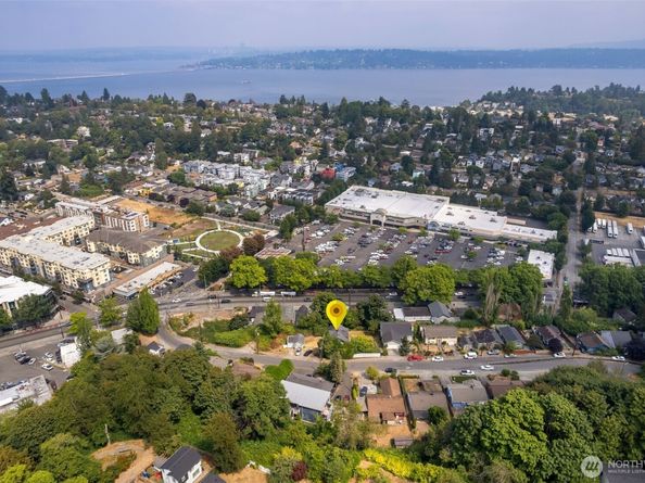 3836 Letitia Avenue S, Seattle WA 98118
