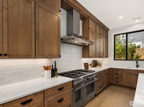 15319 154th Avenue NE, Woodinville WA 98072