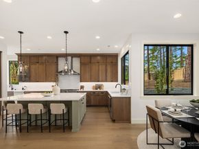 15319 154th Avenue NE, Woodinville WA 98072