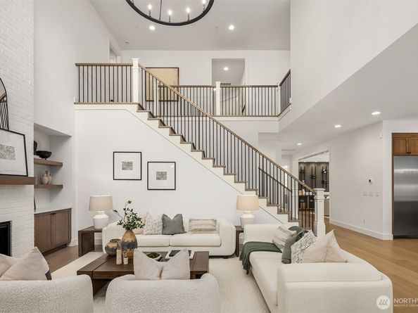 15319 154th Avenue NE, Woodinville WA 98072
