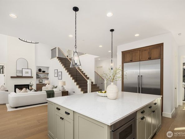 15319 154th Avenue NE, Woodinville WA 98072