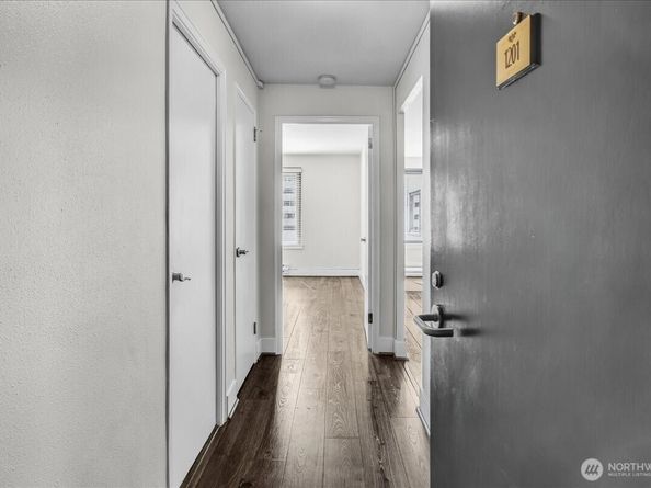 1105 Spring Street 1201, Seattle WA 98104