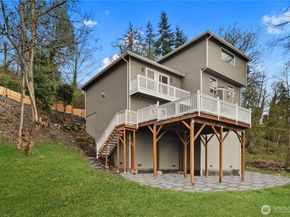 10963 SE 62nd Street, Bellevue WA 98006