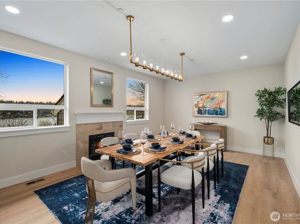 10963 SE 62nd Street, Bellevue WA 98006