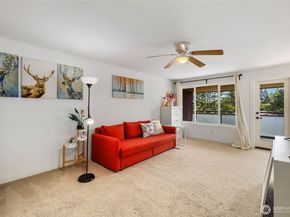 7001 Sand Point Way NE C406, Seattle WA 98115