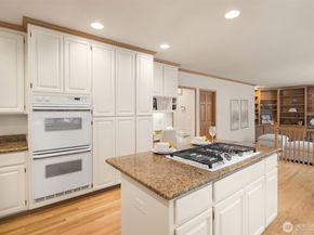 5447 176th Place SE, Bellevue WA 98006