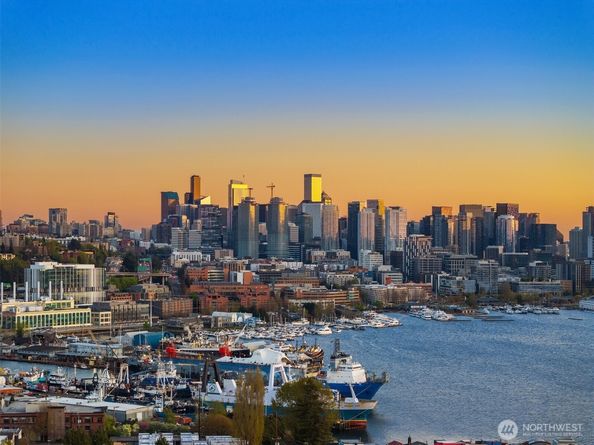 2314 B Fairview Avenue E, Seattle WA 98102