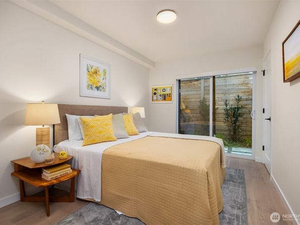 2314 B Fairview Avenue E, Seattle WA 98102