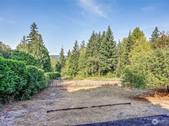 5368 Crystal Springs Drive NE, Bainbridge Island WA 98110