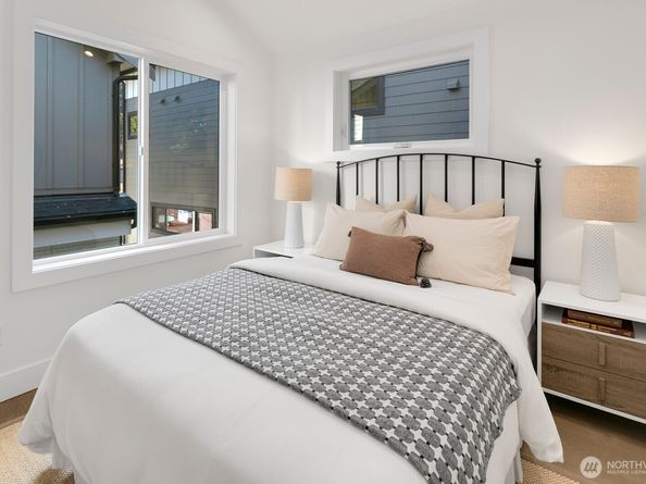 3816 NE 89th Street, Seattle WA 98115