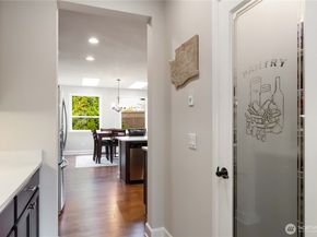 6721 SE 2nd Street, Renton WA 98059