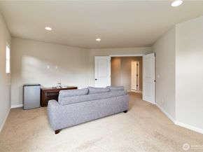 6721 SE 2nd Street, Renton WA 98059