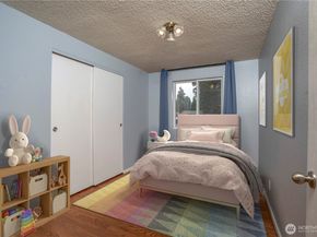 30117 3rd Place SW, Federal Way WA 98023