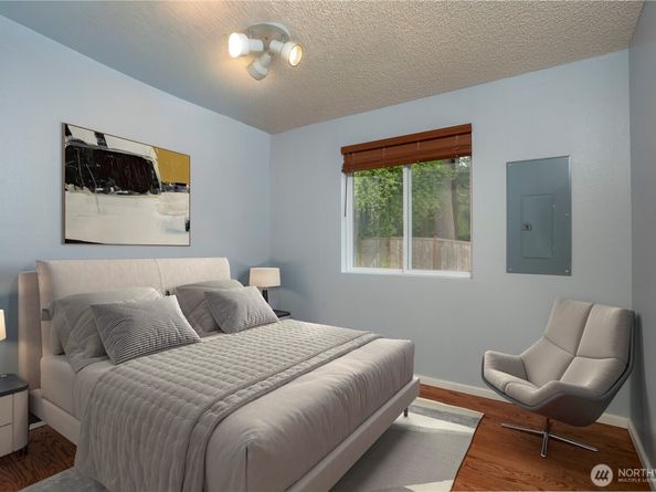 30117 3rd Place SW, Federal Way WA 98023