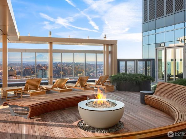 800 Columbia Street 3601, Seattle WA 98104