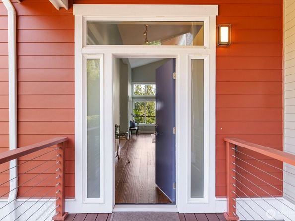 7748 E Hemlock Street, Port Orchard WA 98366