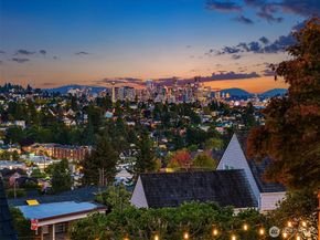 2459 Montavista Place W, Seattle WA 98199