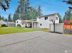 2603 230th Avenue NE, Sammamish WA 98074