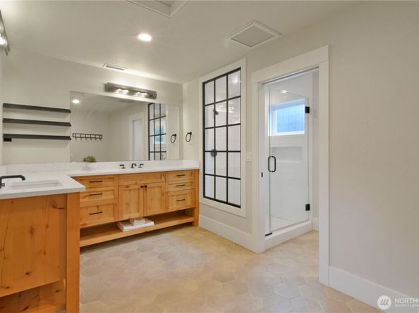 2603 230th Avenue NE, Sammamish WA 98074