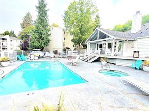 975 Aberdeen Avenue NE J104, Renton WA 98056