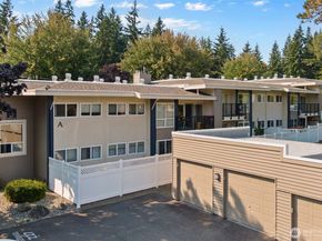 811 126th Place NE A203, Bellevue WA 98005