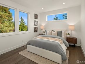 1822 100th Ave NE, Bellevue WA 98004