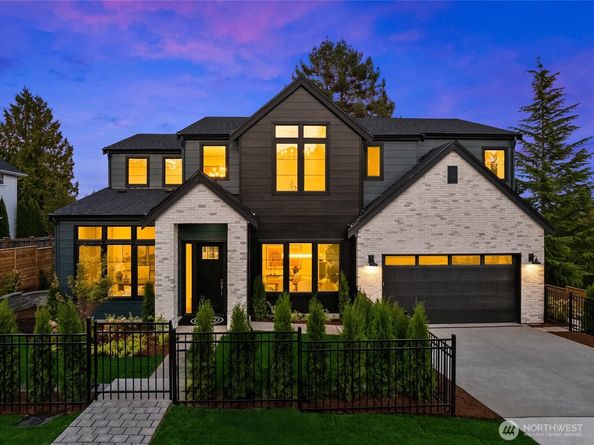 1822 100th Ave NE, Bellevue WA 98004