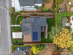 1822 100th Ave NE, Bellevue WA 98004