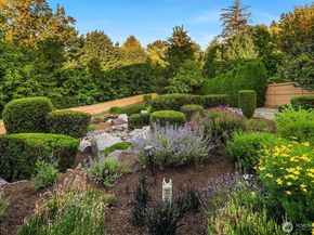 15516 129th Avenue NE, Woodinville WA 98072