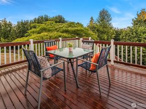 15516 129th Avenue NE, Woodinville WA 98072