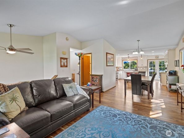 2408 136th Street SE, Mill Creek WA 98012