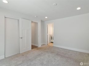 21502 52nd Avenue W, Mountlake Terrace WA 98043