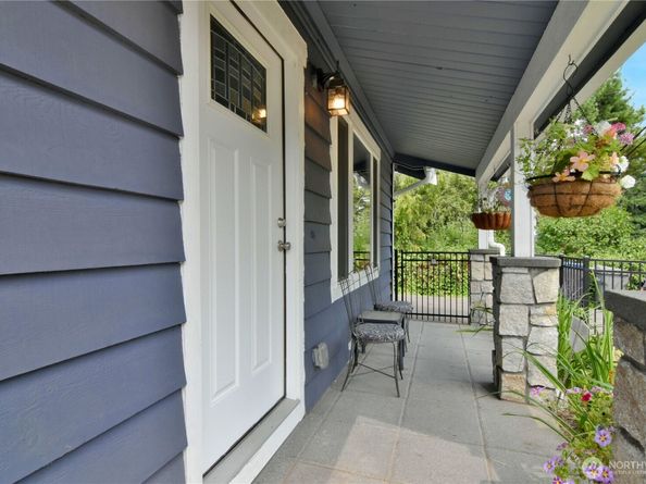 21502 52nd Avenue W, Mountlake Terrace WA 98043