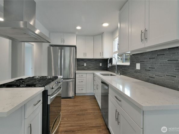 21502 52nd Avenue W, Mountlake Terrace WA 98043