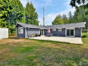 21502 52nd Avenue W, Mountlake Terrace WA 98043