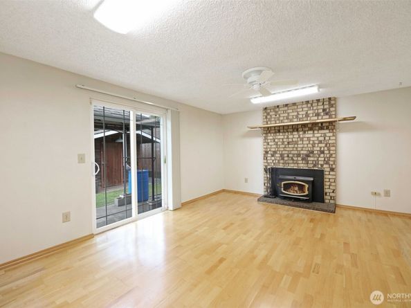 7206 6th Avenue W, Everett WA 98203
