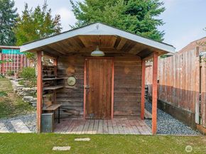 7206 6th Avenue W, Everett WA 98203