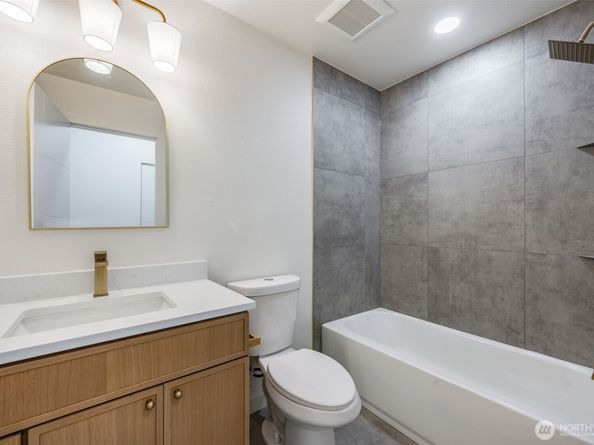 4906 S 318th Street, Auburn WA 98001