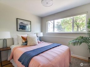 19209 2nd Avenue S, Des Moines WA 98148