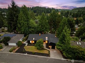 9320 Hoeder Lane, Bothell WA 98011