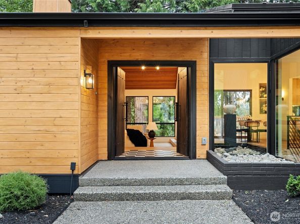 9320 Hoeder Lane, Bothell WA 98011