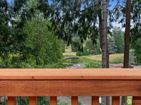 9320 Hoeder Lane, Bothell WA 98011
