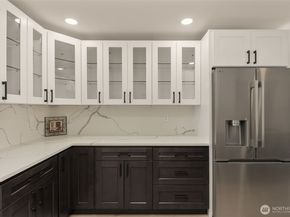 2200 Alki Avenue SW 405, Seattle WA 98116