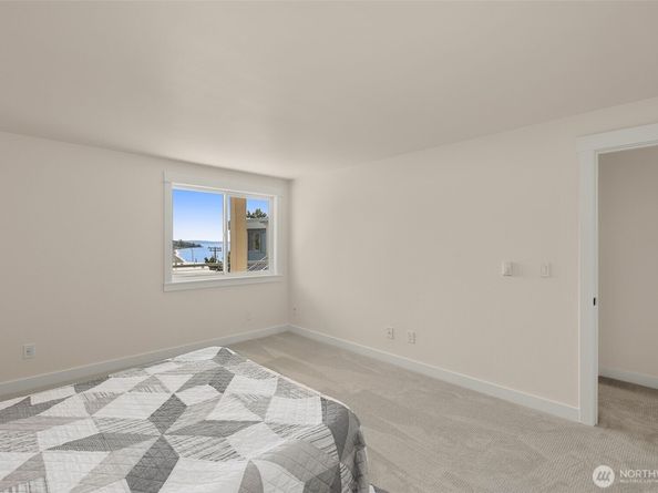 2200 Alki Avenue SW 405, Seattle WA 98116