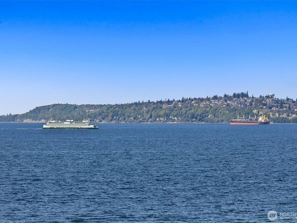 2200 Alki Avenue SW 405, Seattle WA 98116
