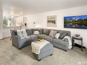260 Newport Way NW 23, Issaquah WA 98027