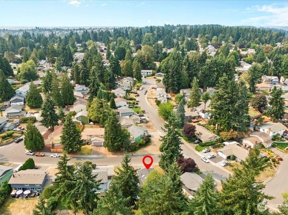 33304 33rd Place SW, Federal Way WA 98023