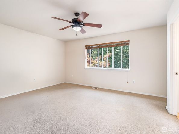 28423 33rd Lane S 67, Auburn WA 98001