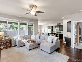 3842 Portside Drive, Bremerton WA 98312